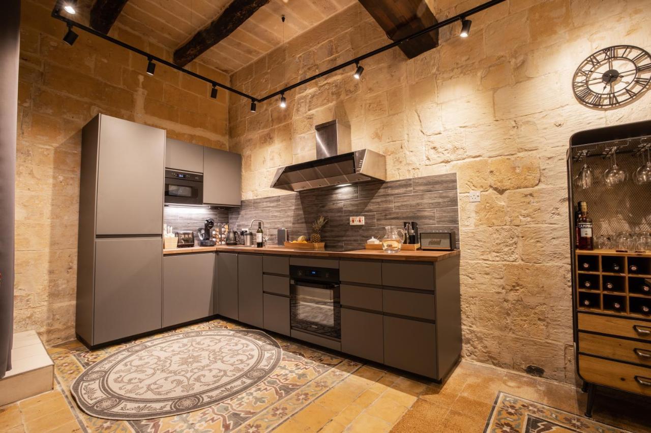 Palazzo Del Pazzo Apartment Valletta Exterior photo
